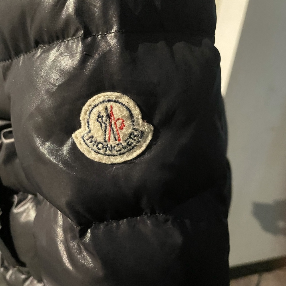 Moncler women’s 10 (s)